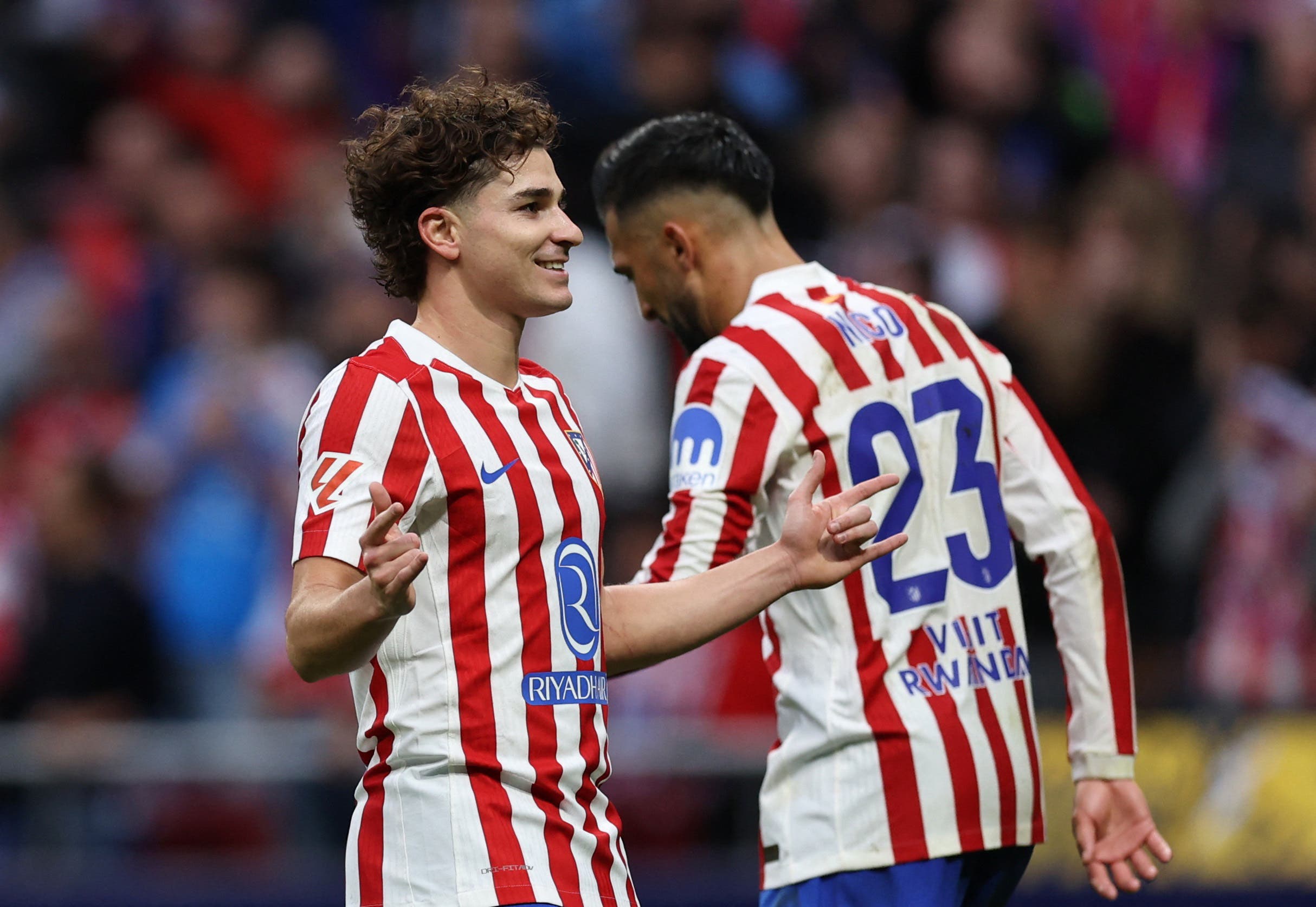 อัลวาเรซไม่ได้รับเลือกให้เป็นผู้สมัครชิงกองหน้าที่ดีที่สุดของ FIFA แต่แอตเลติโกแสดงความไม่พอใจ