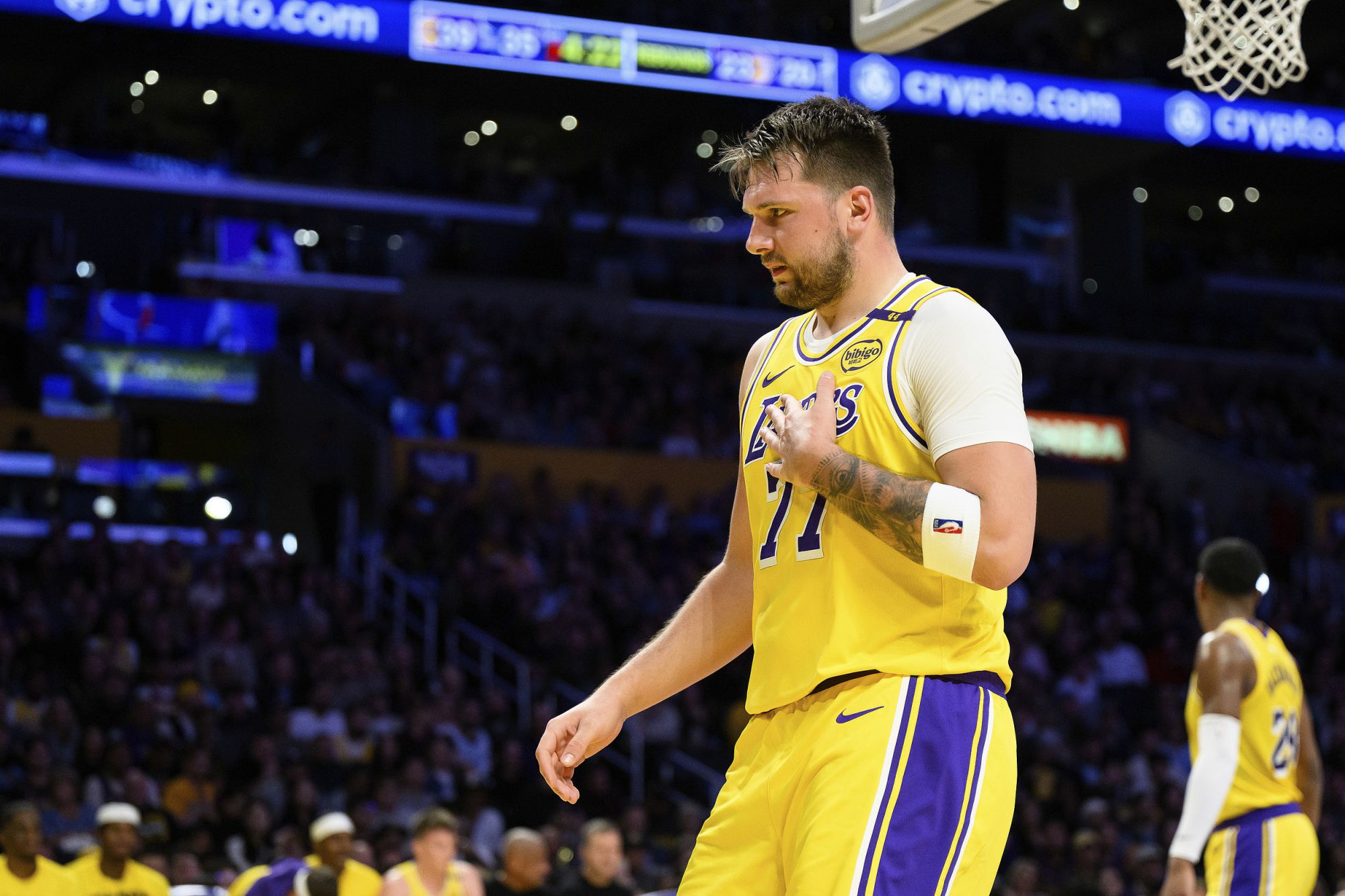 เกร็ดความรู้! ฤดูกาลนี้ดอนซิชชนะมา 40+ เกมมากกว่าแมฟเวอริกส์