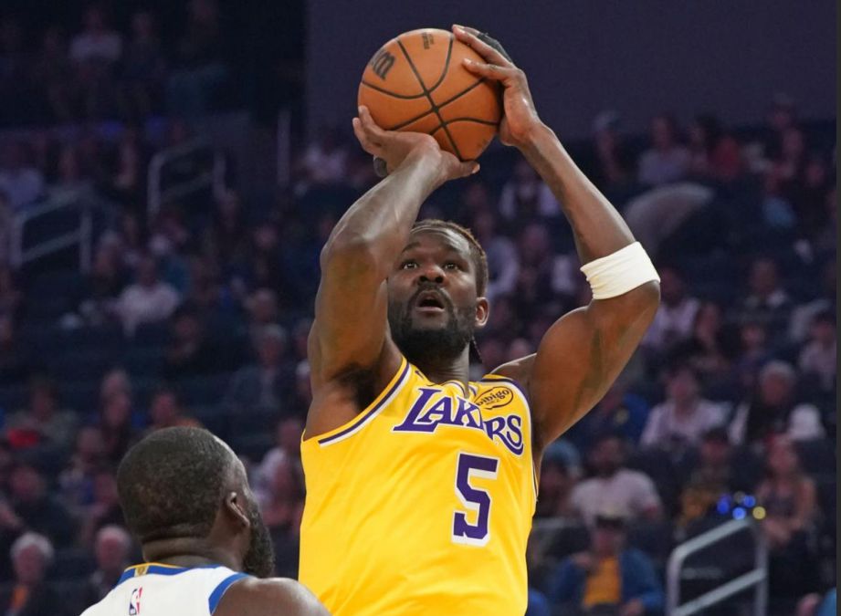 เจ้านายทั้งสองผลัดกันให้อาหารกัน! Reeves และ Doncic รวมกันเป็น 52 แอสซิสต์ให้กับ Ayton