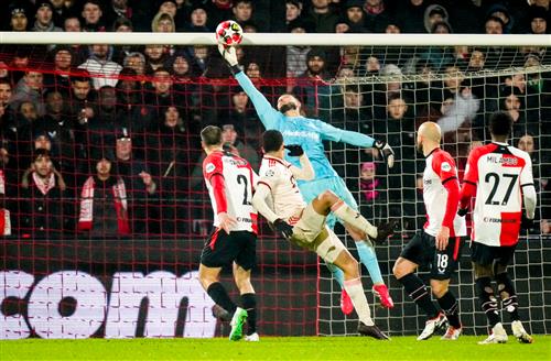 เฟเยนูร์ด vs บาเยิร์น มิวนิค