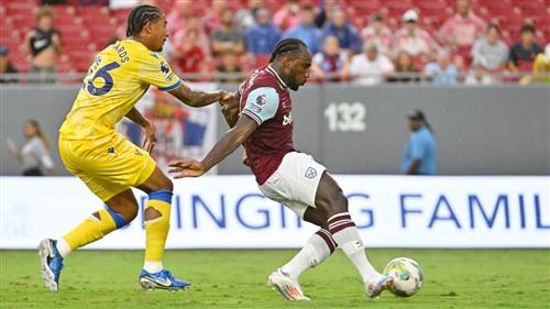 คริสตัล พาเลซ vs เวสต์แฮมยูไนเต็ด