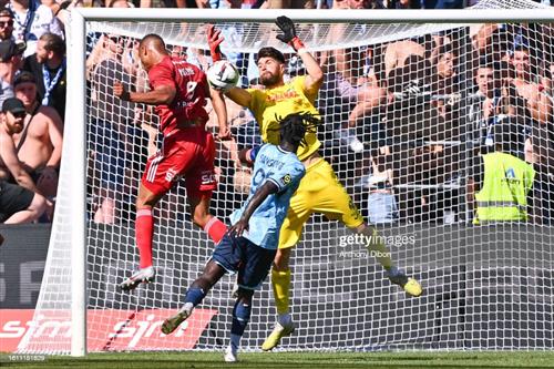 เลอ อาฟร์ vs สนามกีฬา สต๊าด เบรสตัวส์