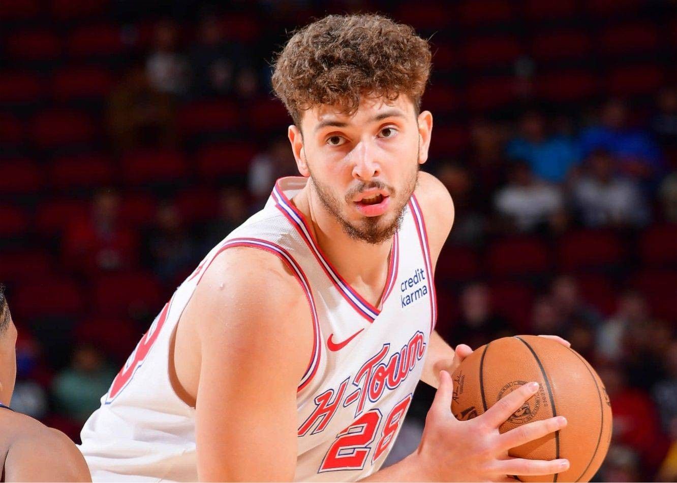 สถานะการแข่งขันย่ำแย่! Shen Jing ยิงได้ 17 แต้มและ 7 แอสซิสต์จาก 5 จาก 18 ประตู แต่อีควอไลเซอร์ถูกบล็อก