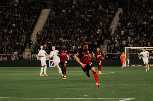 ไอน์ทรัค แฟร้งค์เฟิร์ต พบ แวร์เดอร์ เบรเมน