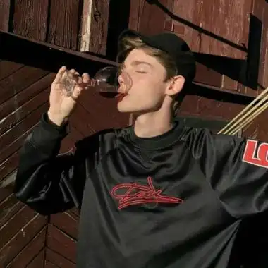 6686体育签约作者Zeke