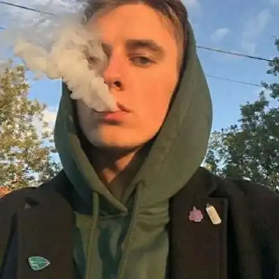 6686体育银牌作者Malachi